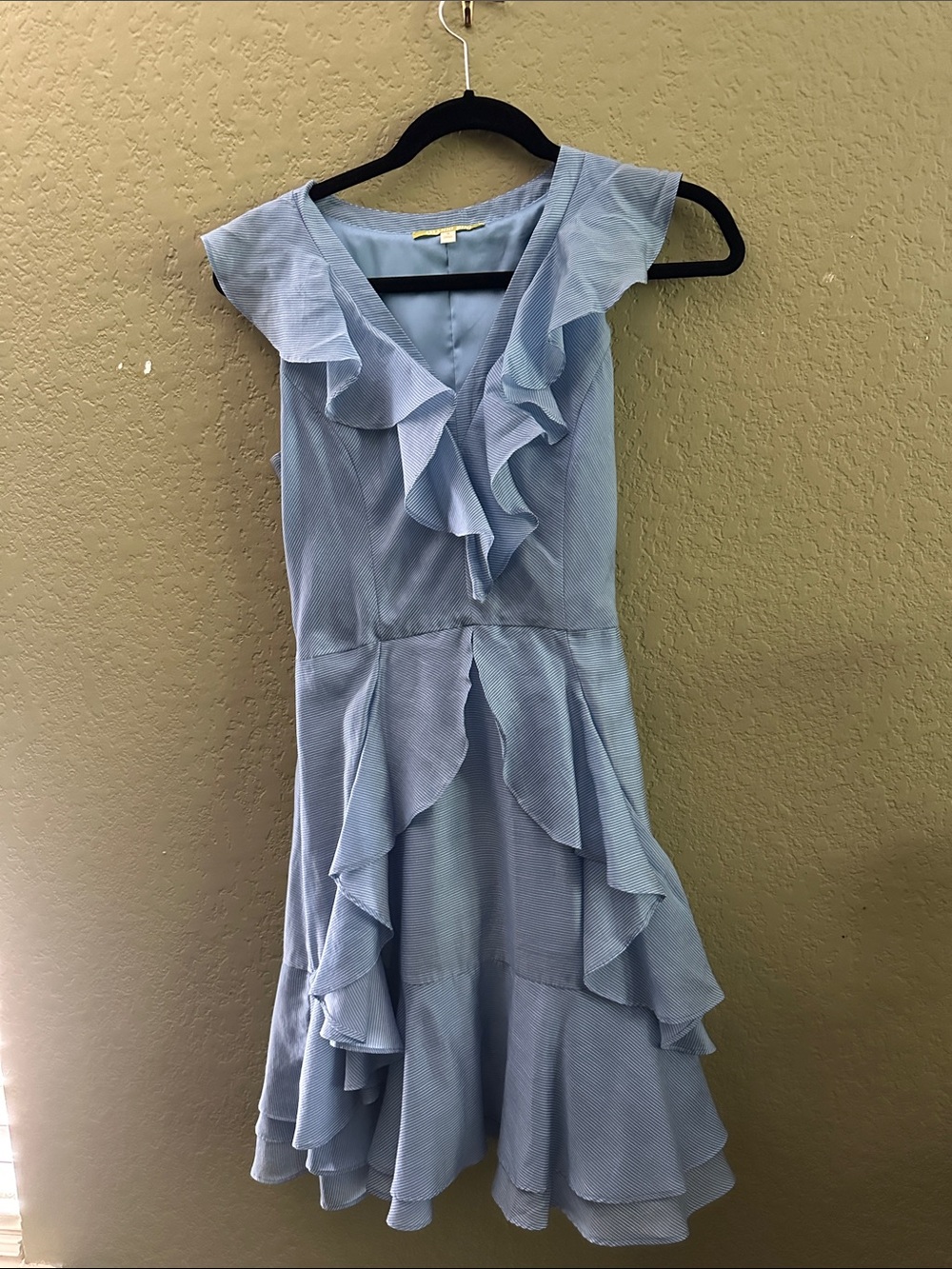 Gianni Bini Light Blue Ruffle V-Neck Mini Dress